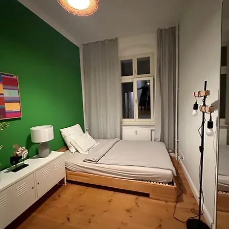 Grosse Stadtwohnung Direkt Am Mauerpark Apartment