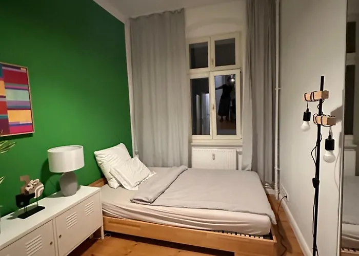 Grosse Stadtwohnung Direkt Am Mauerpark Appartement