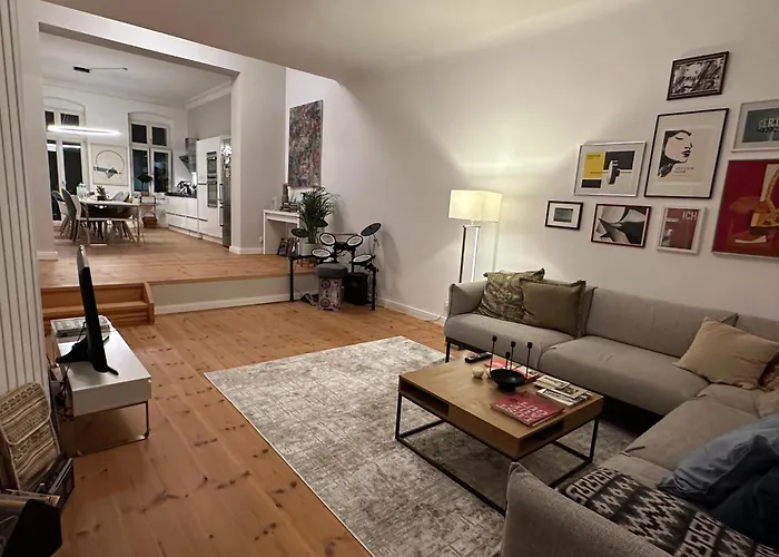 Grosse Stadtwohnung Direkt Am Mauerpark Apartmán Berlín