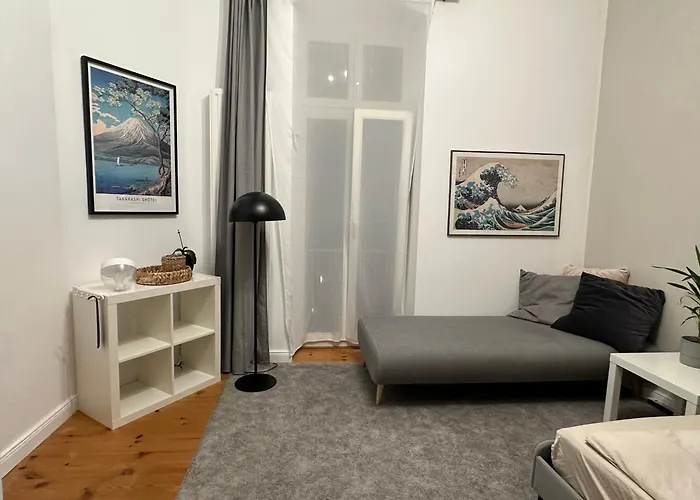 Grosse Stadtwohnung Direkt Am Mauerpark Appartement *